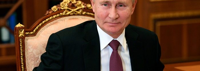 Сколько зарабатывает Путин в месяц