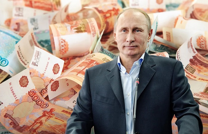 Сколько зарабатывает Путин в месяц